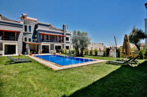 Отель Nur Suites & Hotels  Калкан